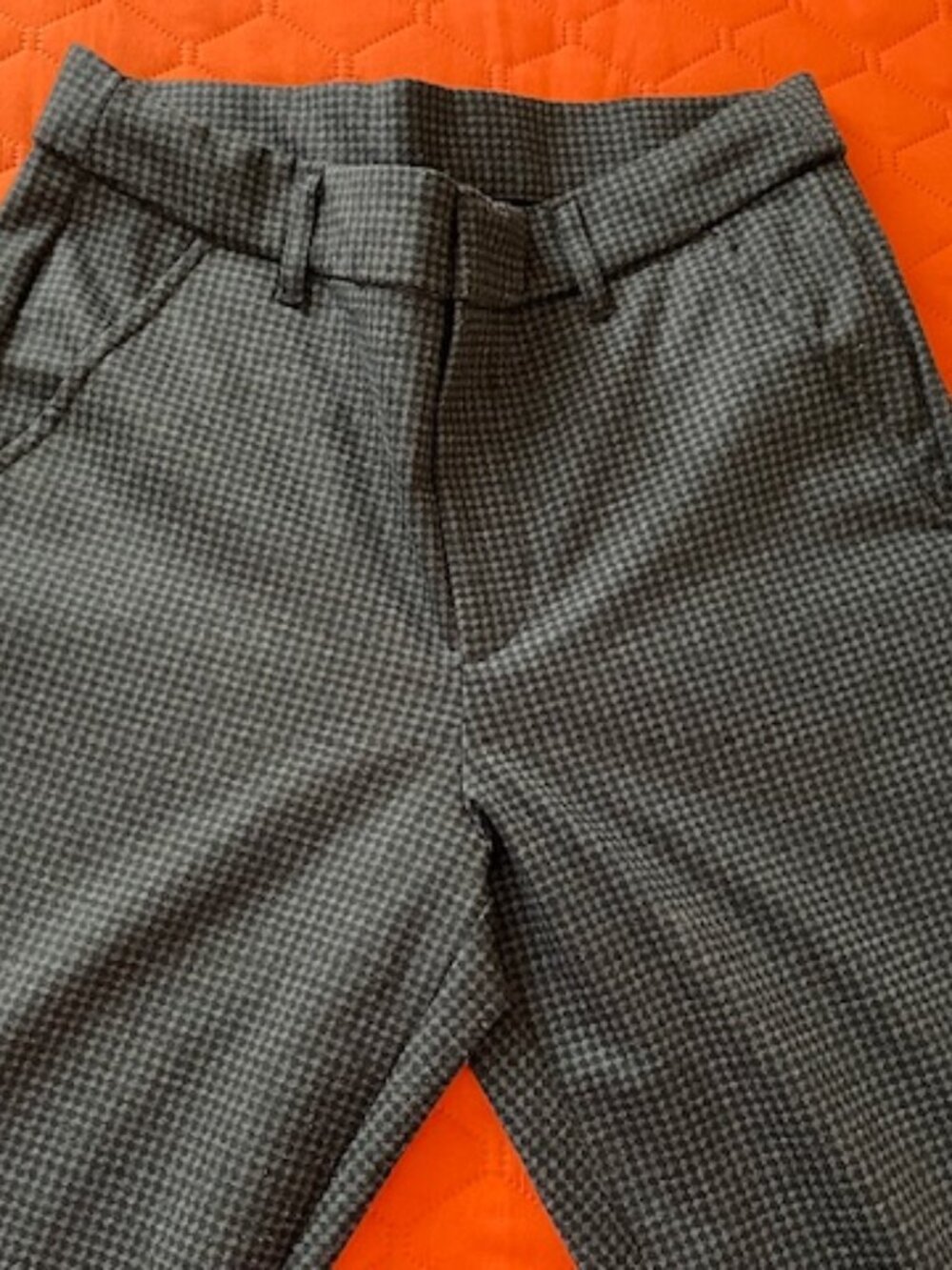 Tahari Pull On Pants with Hook & Button Fasterners, Sz 4